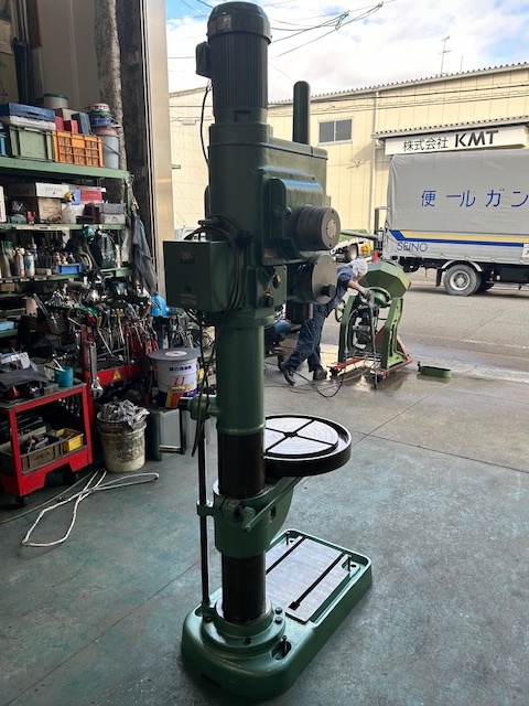 吉田鉄工所 550mm直立ボール盤 YD2-55