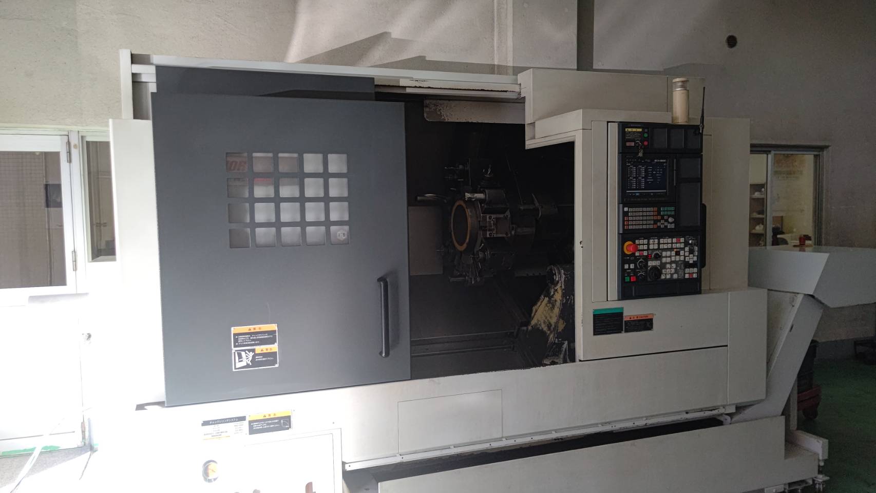 森精機 NC旋盤 NL2500Y/700