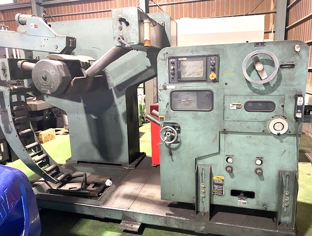 AMADA レベラー・フィーダー LFD-600T
