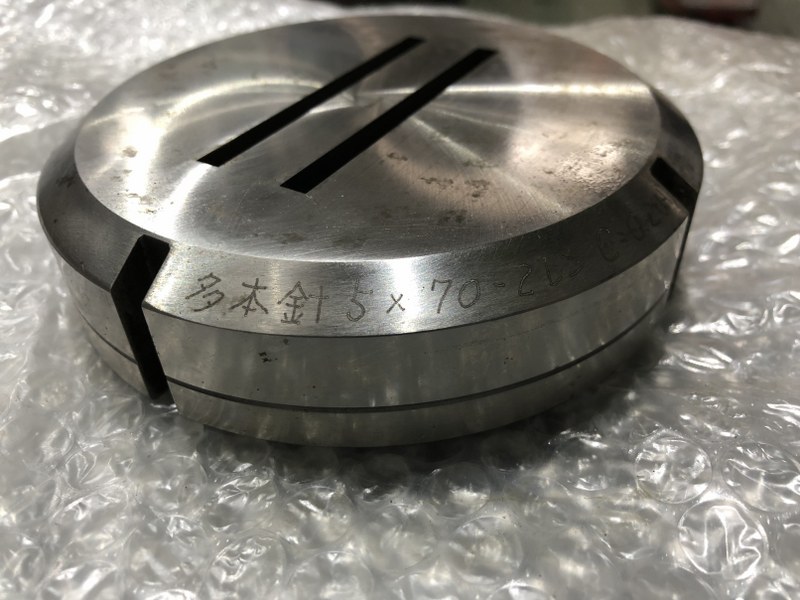 不明 タレパン金型（ダイ 上向きルーバー） 5x70