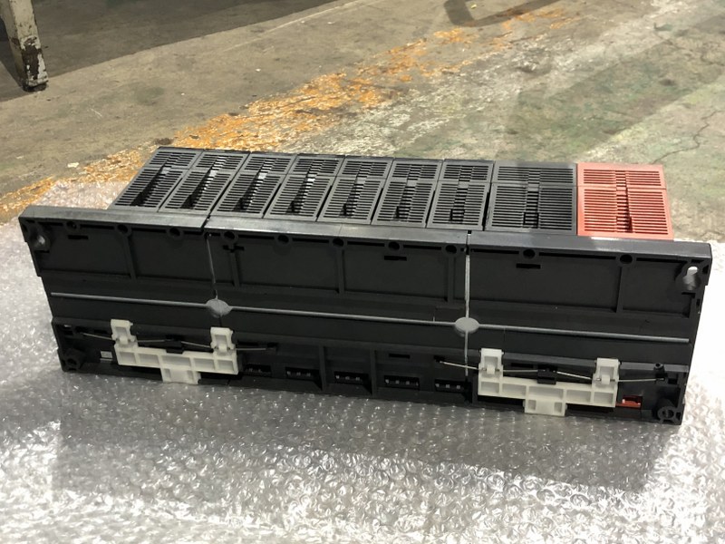 三菱電機/MITSUBISHI 電源ユニット A1S61PN/A2USHCPU-S1/A1SX42/A1SX41/A1SY42/A1SD75P3-S3/A1SD62/A1S66ADA/A1SJ71UC24-R2