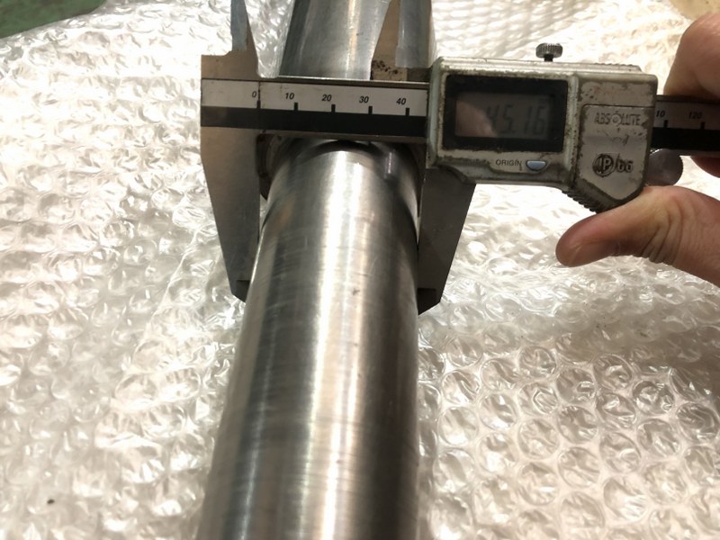 不明 ドリルスリーブ 全長：約460mm