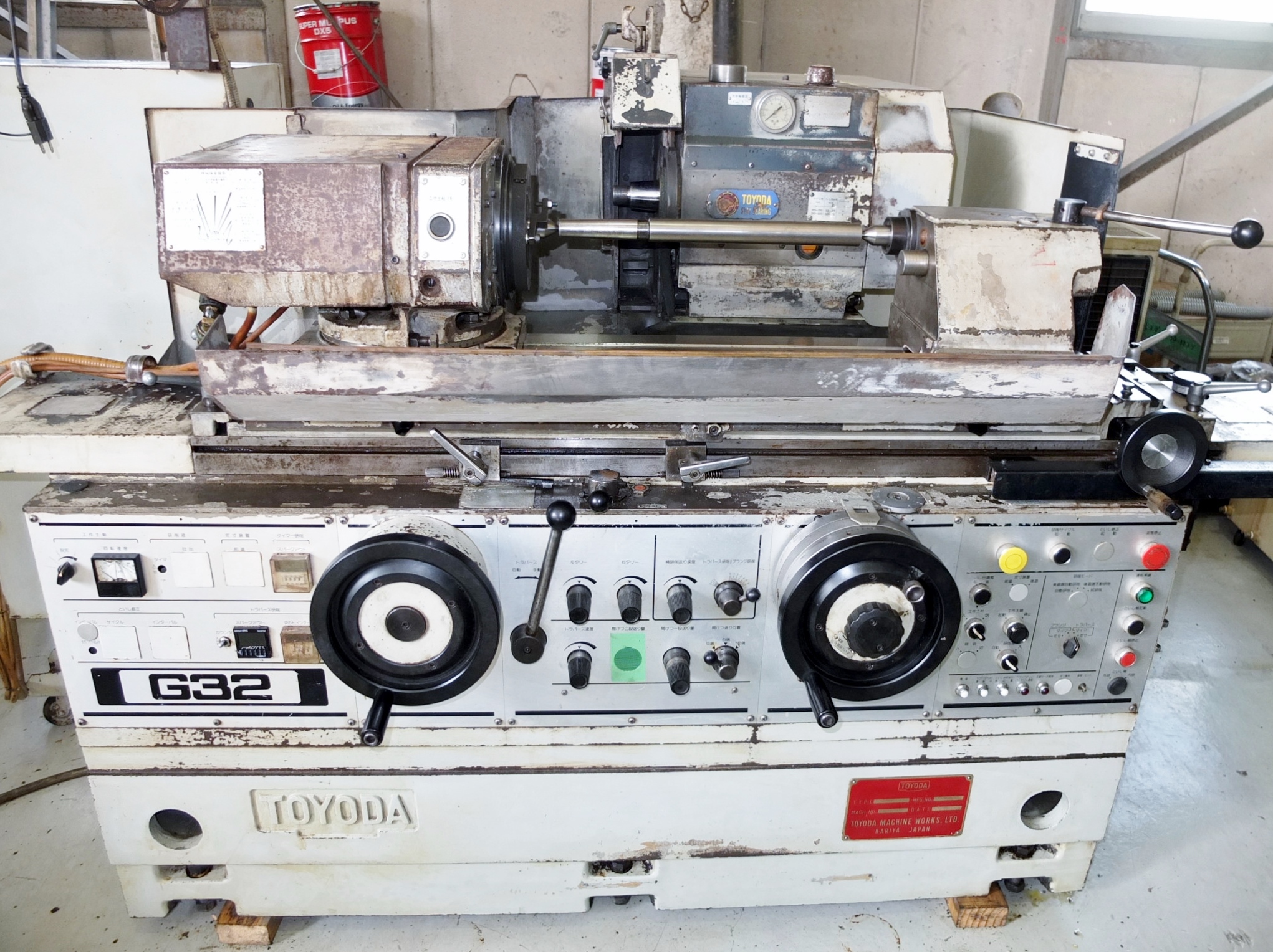 豊田工機 円筒研削盤 GUP32*50