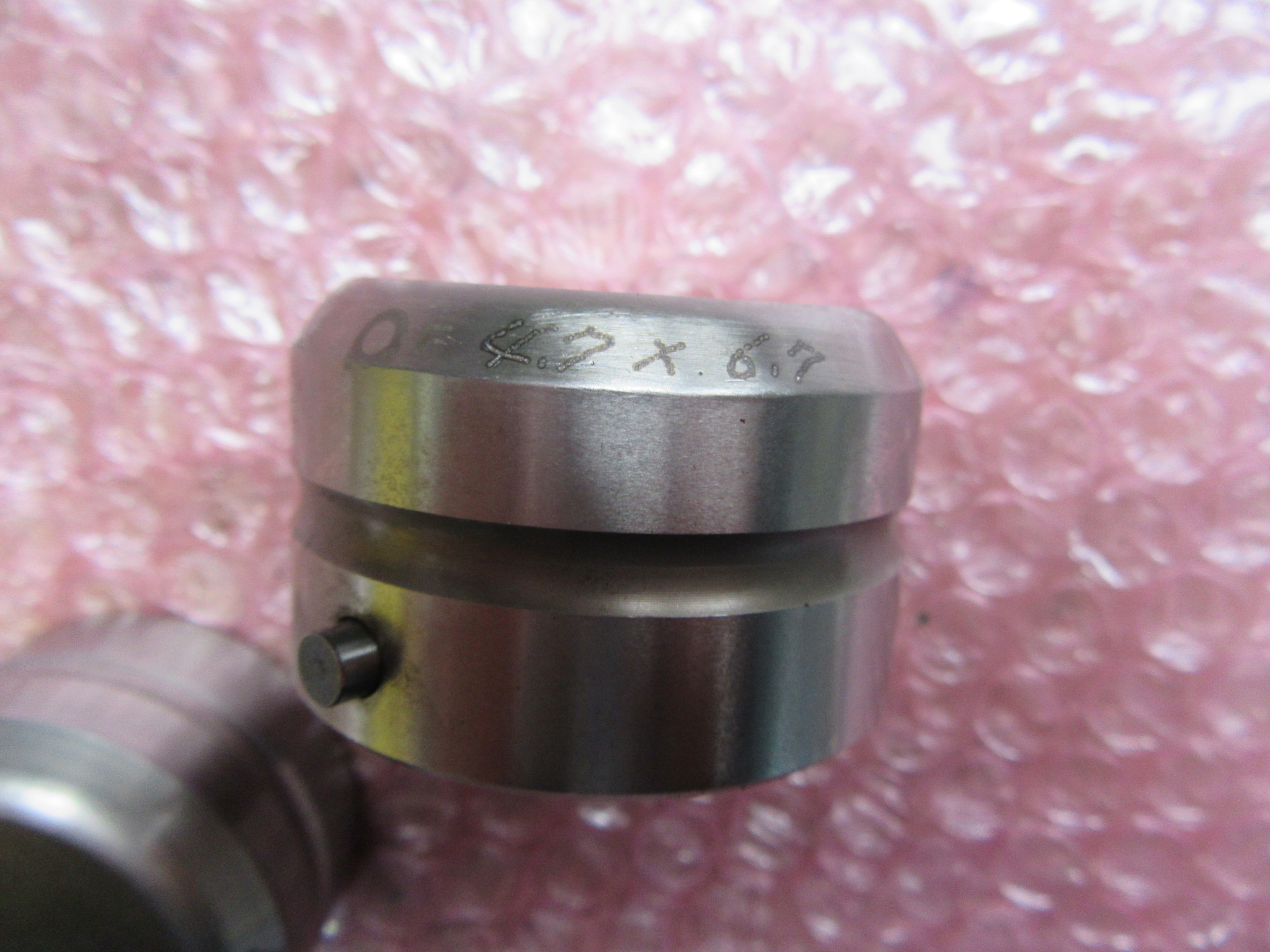 アマダ/AMADA+コニック/Conic タレパン金型(ダイ)3個 (1)CONIC20.3(2)AMADA4.7x6.7(2個)