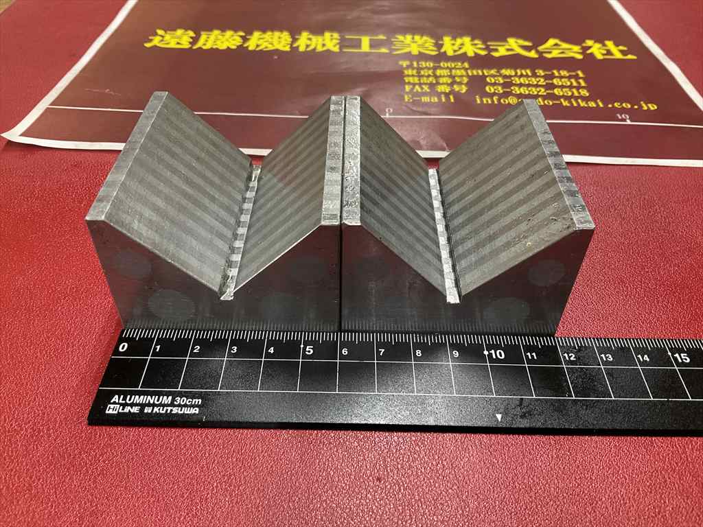  チャックVブロック 65mm×60mm×40mm　2個/1セット