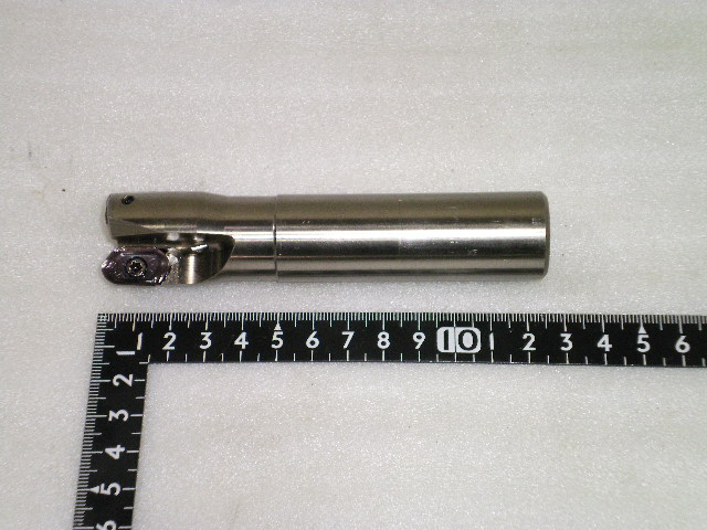 三菱マテリアル Φ28 BXD型エンドミル BXD4000R 282SA25SA