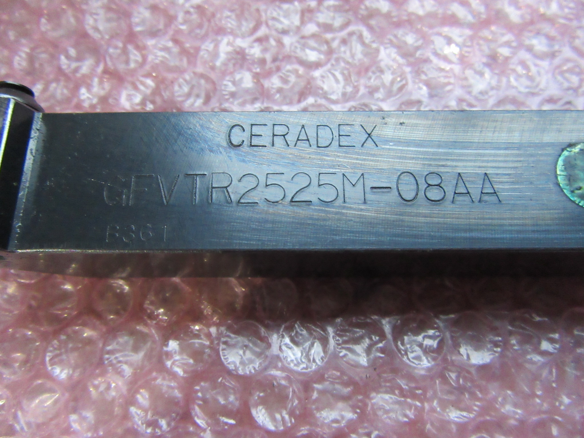 CERADEX バイト GFVTR2525M-08AA