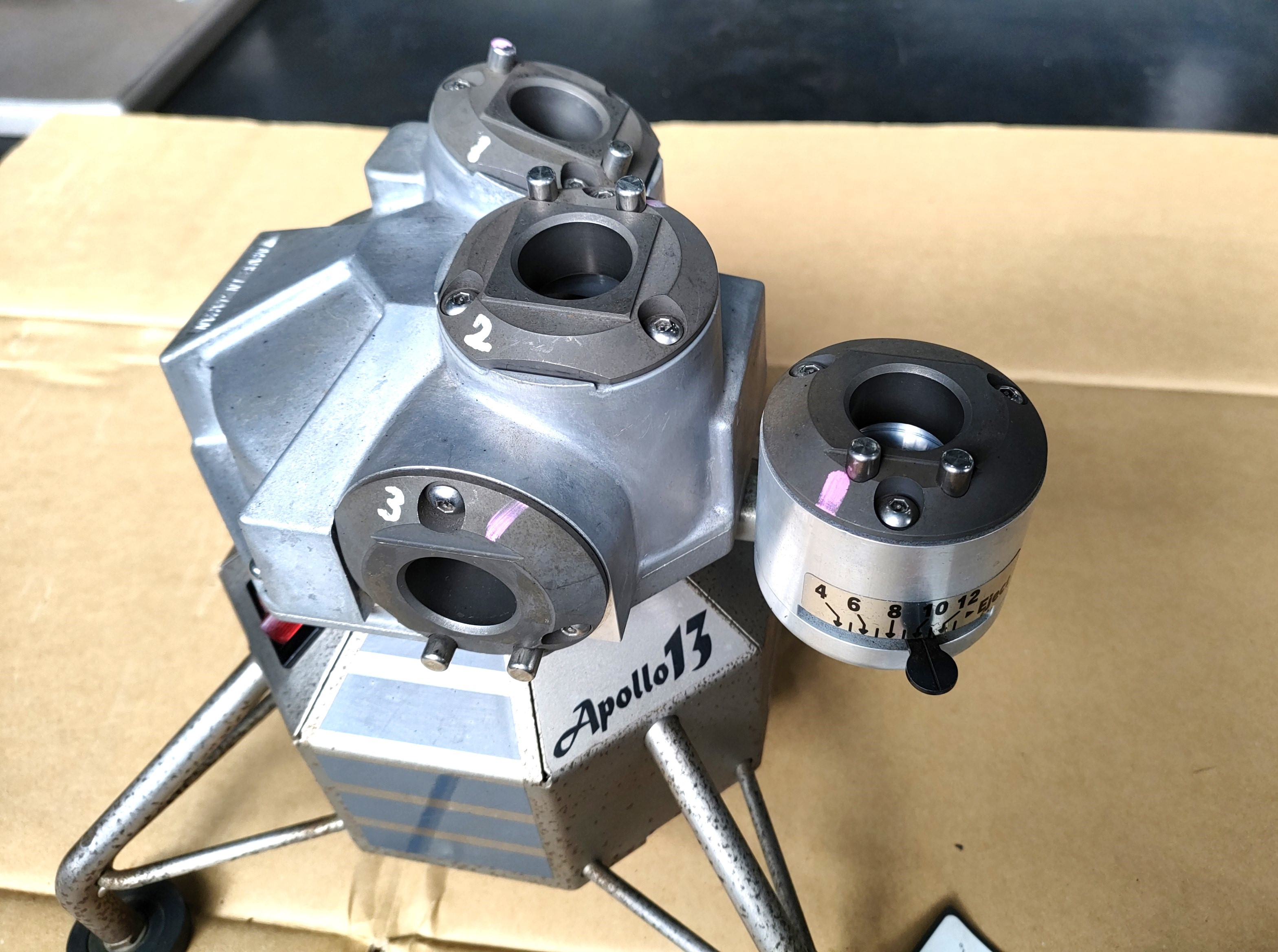 BIC TOOL 工具研削盤 APL13