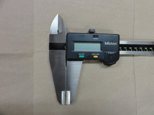 MITUTOYO｜ミツトヨ デジタルノギス CD-60C