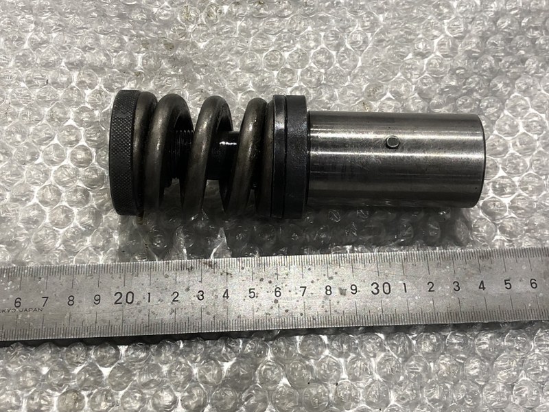 不明 タレパン金型（ショート） パンチ：21.6x25.8