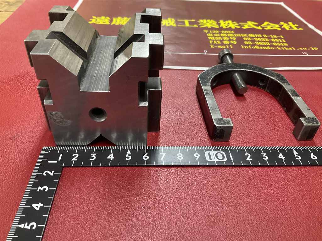 NEO　TEC 精密Vブロック MB503　寸法70×70×H60mm　38/20mm