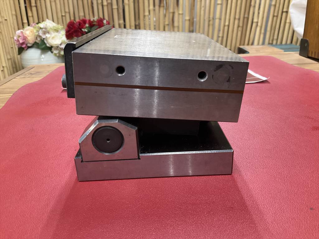 カネテック SINE　BAR　CHUCK SBP-R1018S-B