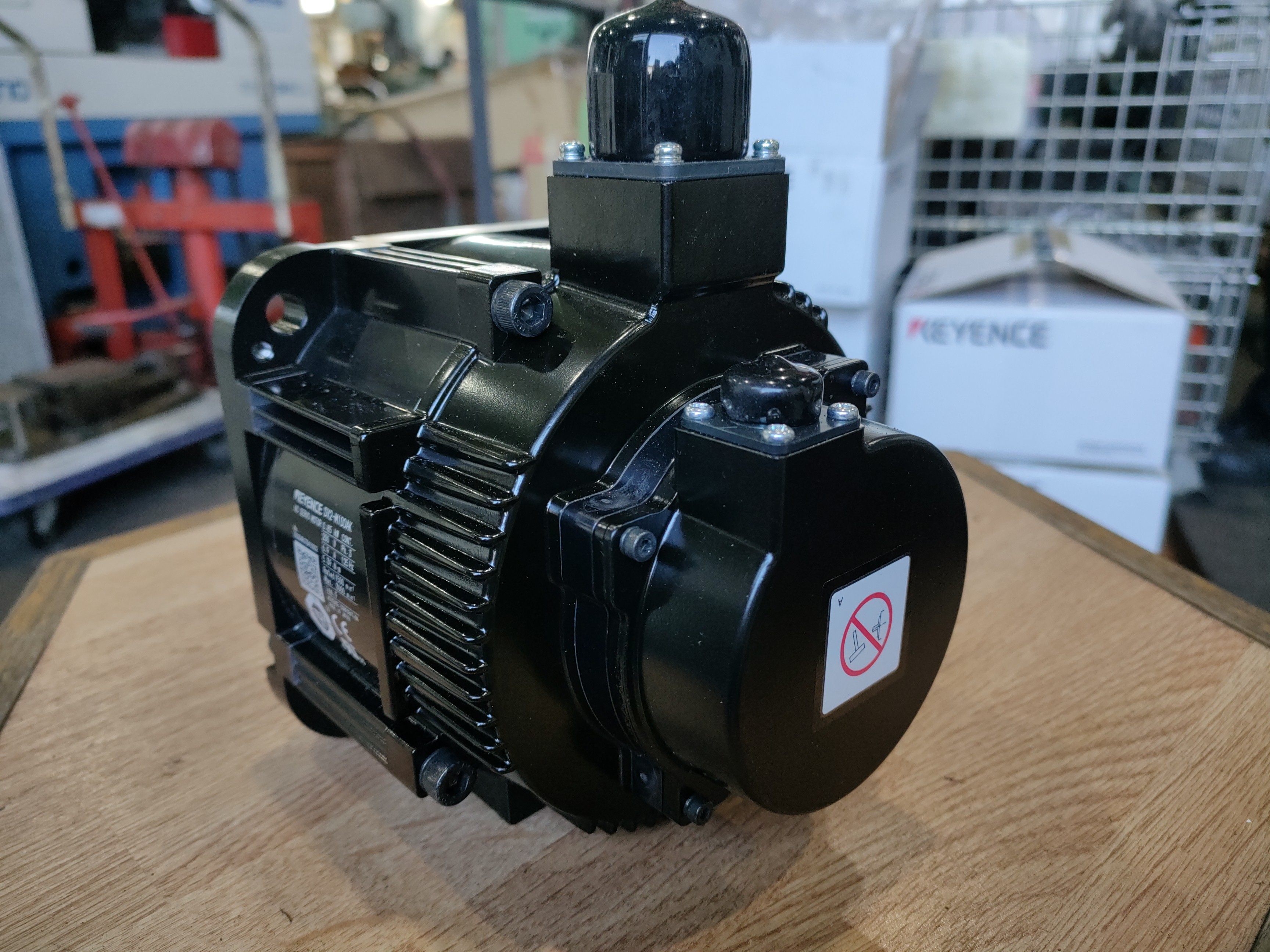 キーエンス/KEYENCE ACサーボモータ SV2-M100AK