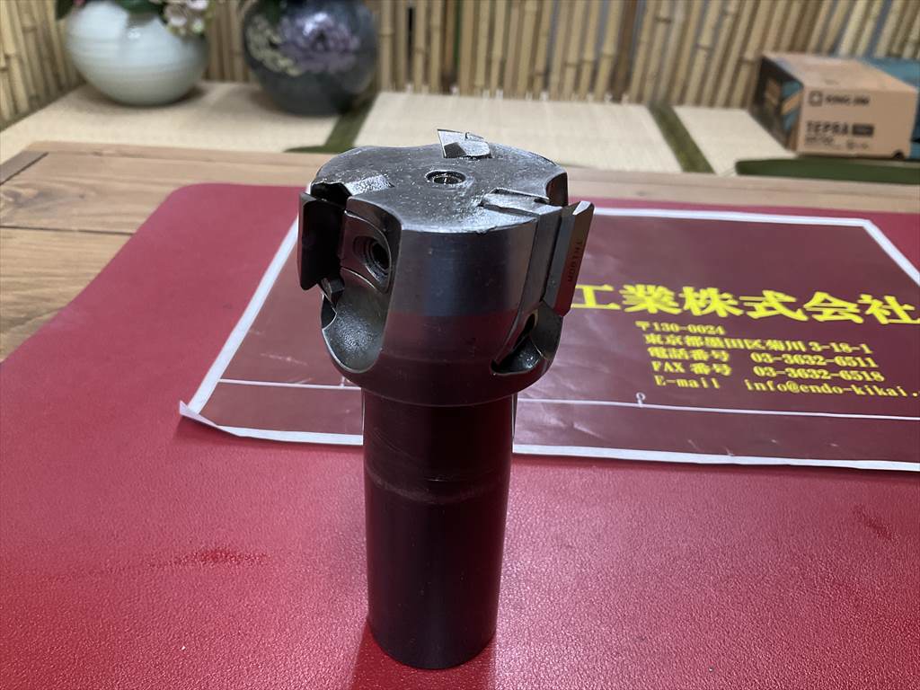  フェイスミル ESE-4050RA　3枚刃　シャンク径32mm