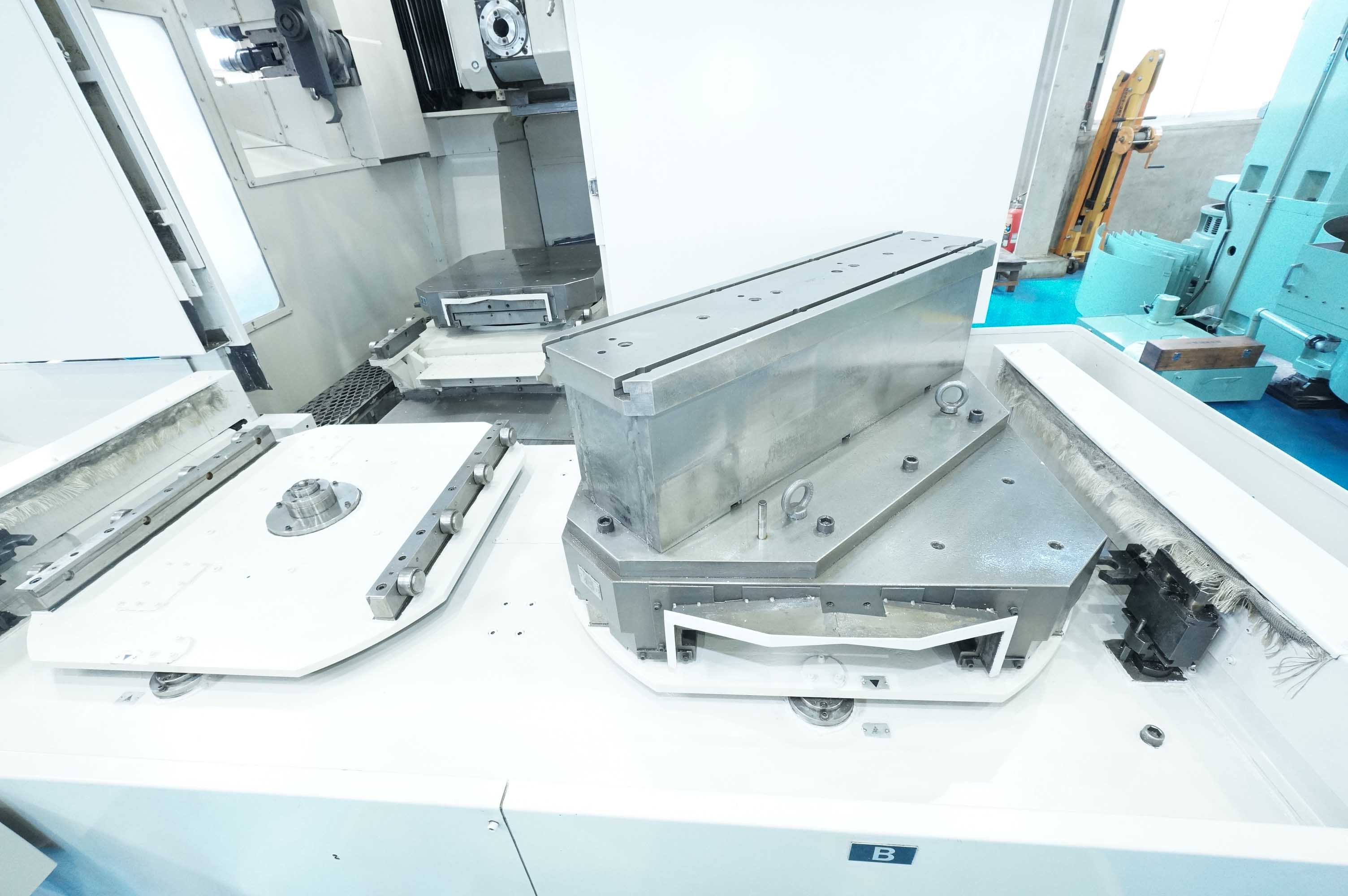 オークマ 5軸門型加工機 VMP-10