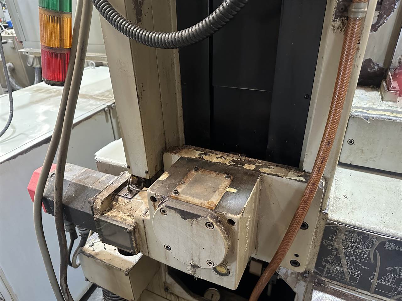 岡本工作機械製作所 NC平面研削盤 PSG-52DXNC