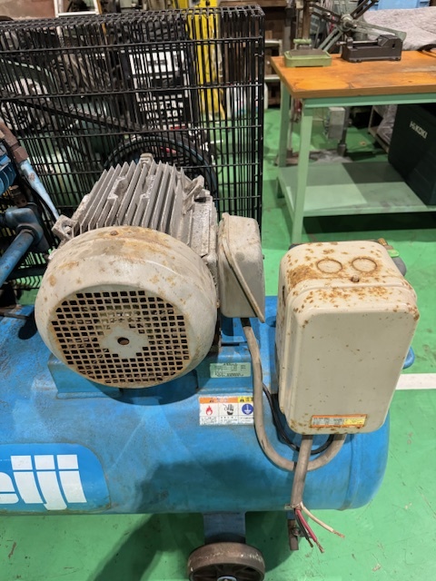 明治 7.5kWエアーコンプレッサー GK-75A6