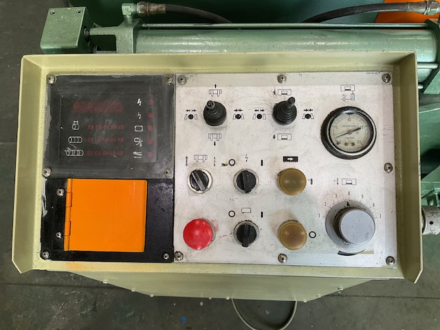 大東精機 400mmバンドソー GA400