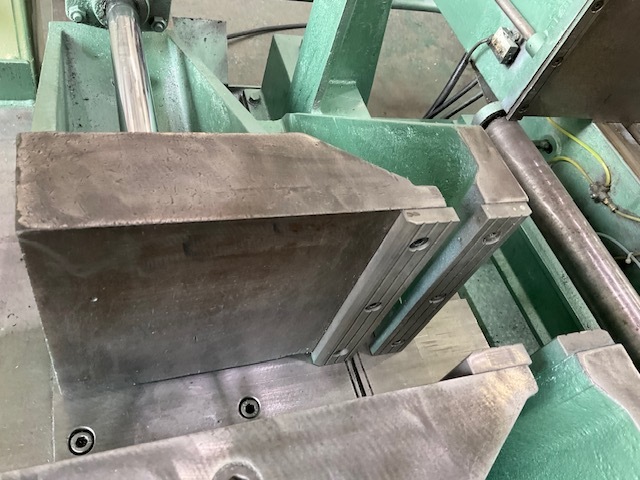 大東精機 400mmバンドソー GA400
