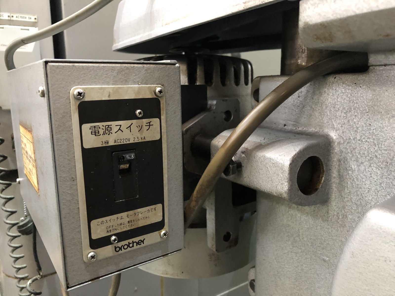 ブラザー工業 タッピングボール盤 BT2-225