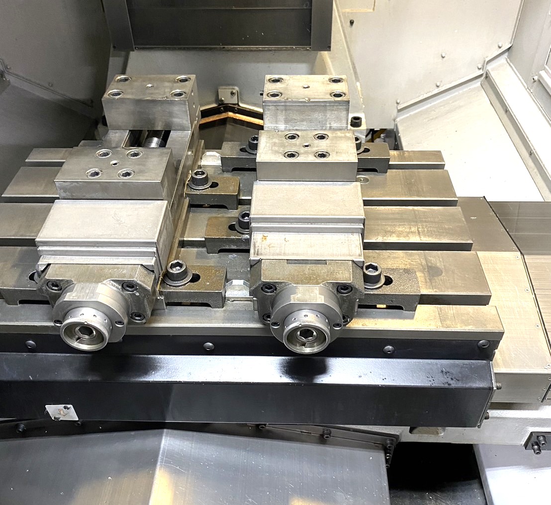 森精機 立マシニング ACCUMILL-4000