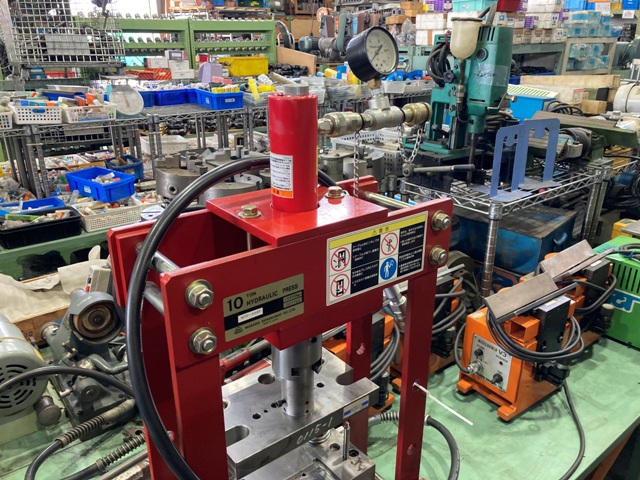 マサダ製作所 10T油圧プレス MTP-10HP