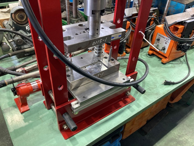 マサダ製作所 10T油圧プレス MTP-10HP