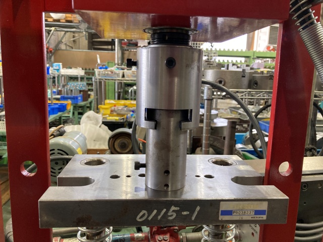 マサダ製作所 10T油圧プレス MTP-10HP