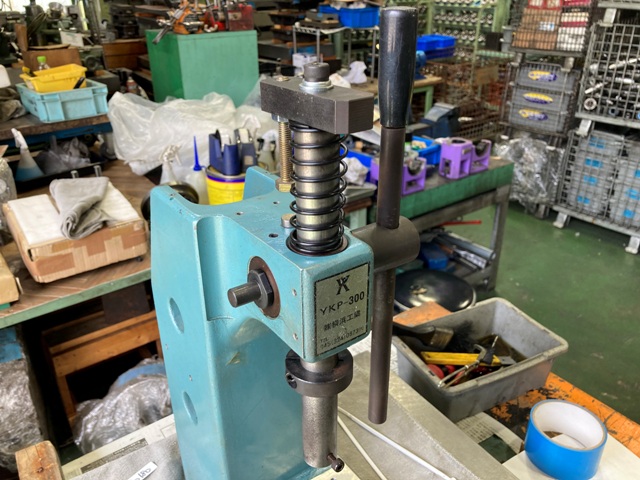 横浜工業 ハンドプレス YKP-300