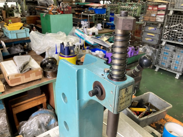 横浜工業 ハンドプレス YKP-300