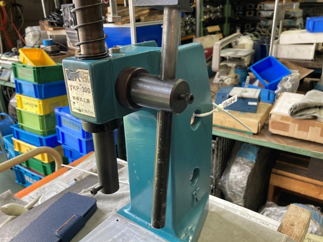 横浜工業 ハンドプレス YKP-300