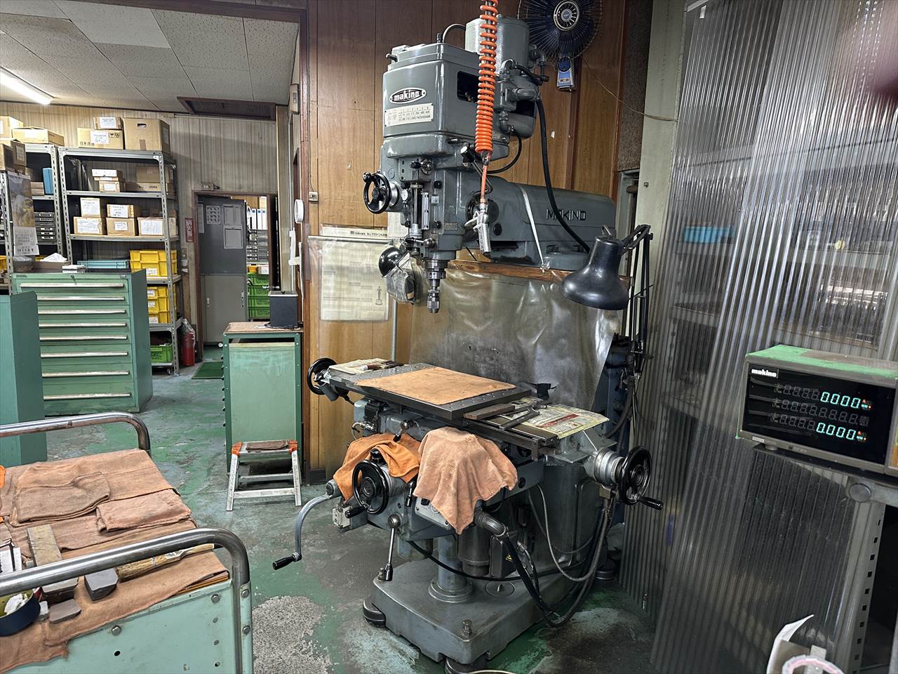 牧野フライス製作所 立フライス盤（ラム型） KSJP-55