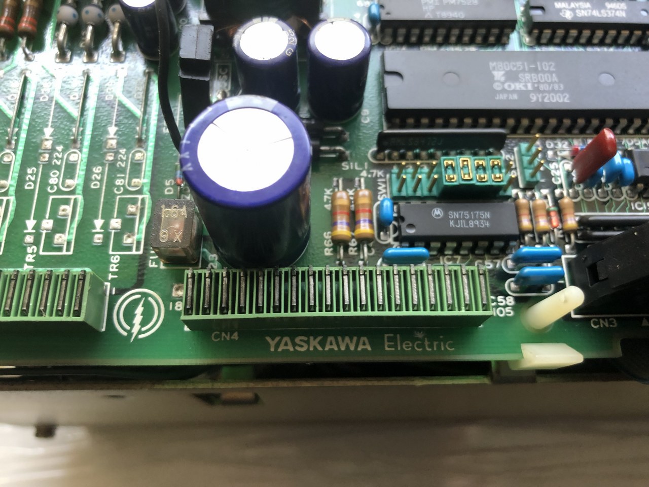 安川電機 YASKAWA ELECTRIC サーボパック SERVOPACK CACR-SR10SB1BFY100