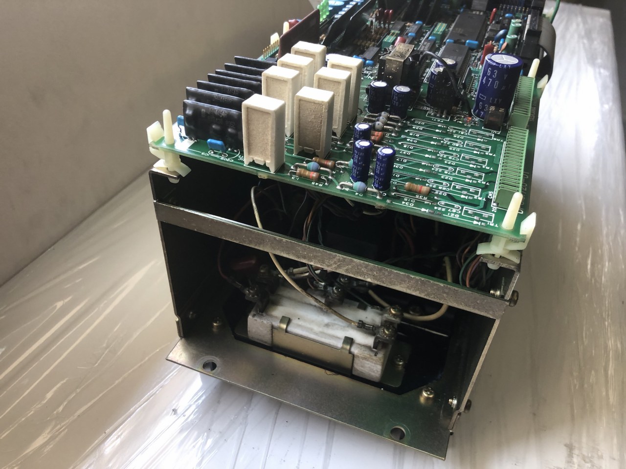 安川電機 YASKAWA ELECTRIC サーボパック SERVOPACK CACR-SR10SB1BFY100