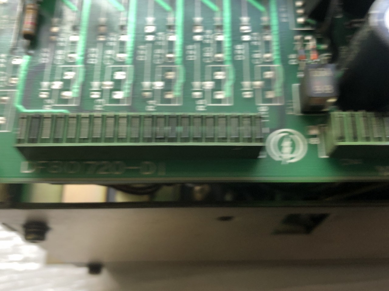 安川電機 YASKAWA ELECTRIC サーボパック SERVOPACK CACR-SR10SB1AF