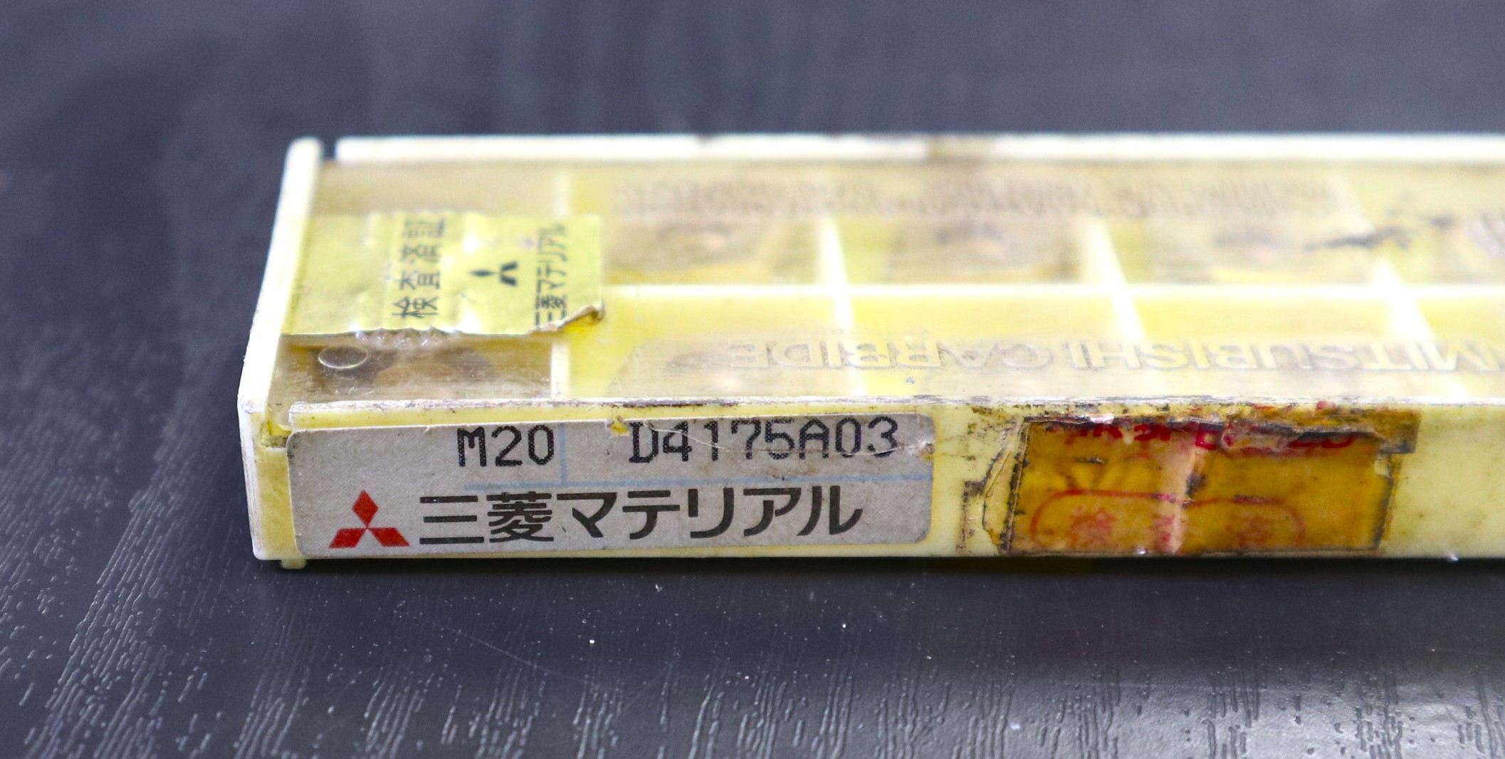 三菱マテリアル チップ M20 D4175A03 MGEEW1242L 未使用
