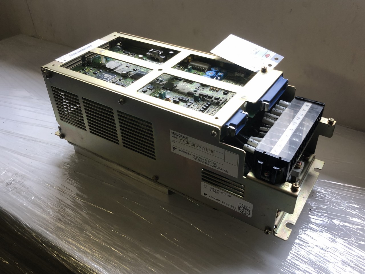 安川電機 YASKAWA ELECTRIC サーボパック SERVOPACK CACR-SR10SF1BFB