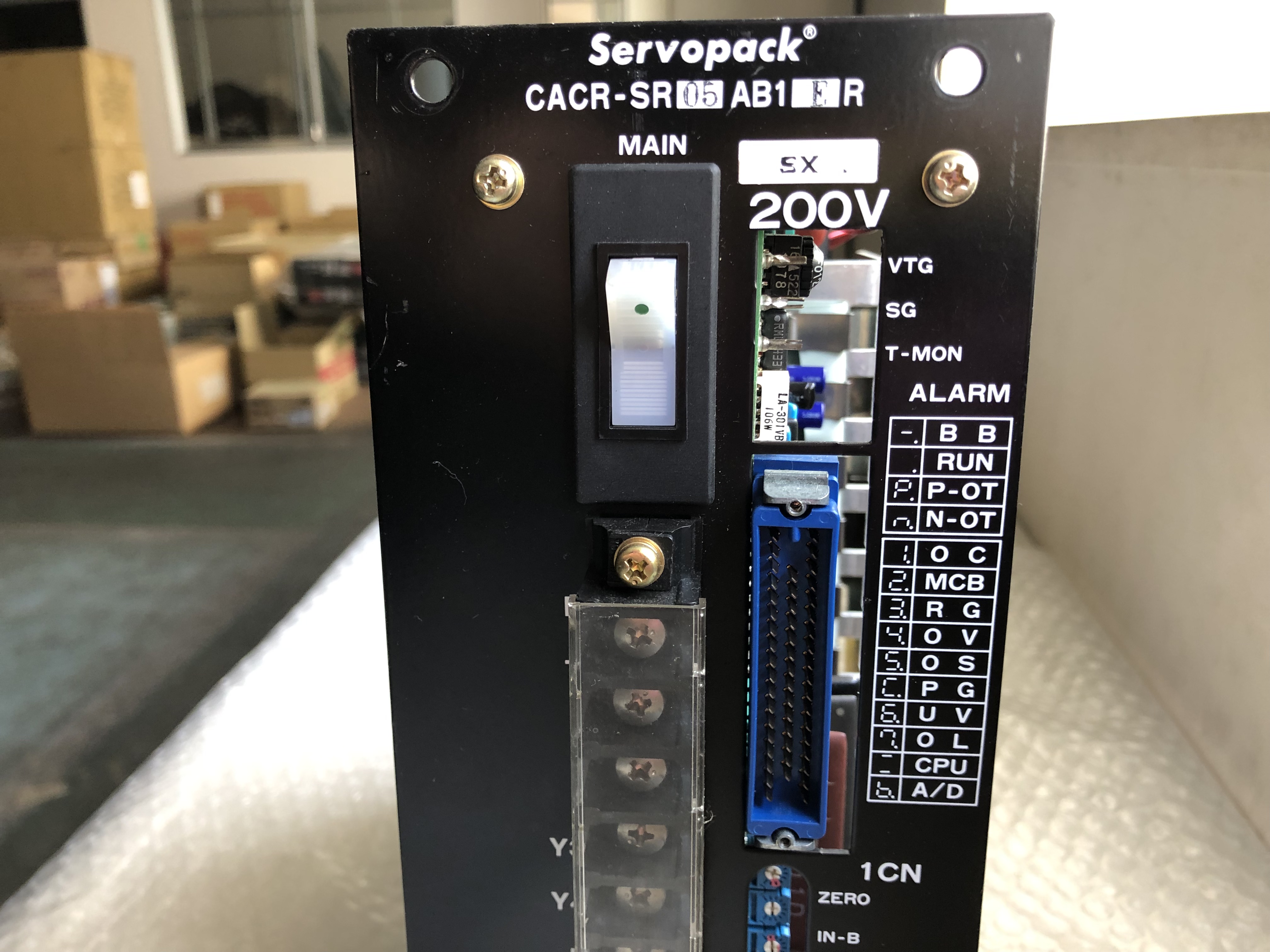 安川電機 YASKAWA ELECTRIC サーボパック SERVOPACK 【サーボパック SERVOPACK】CACR-SR05AB1ER