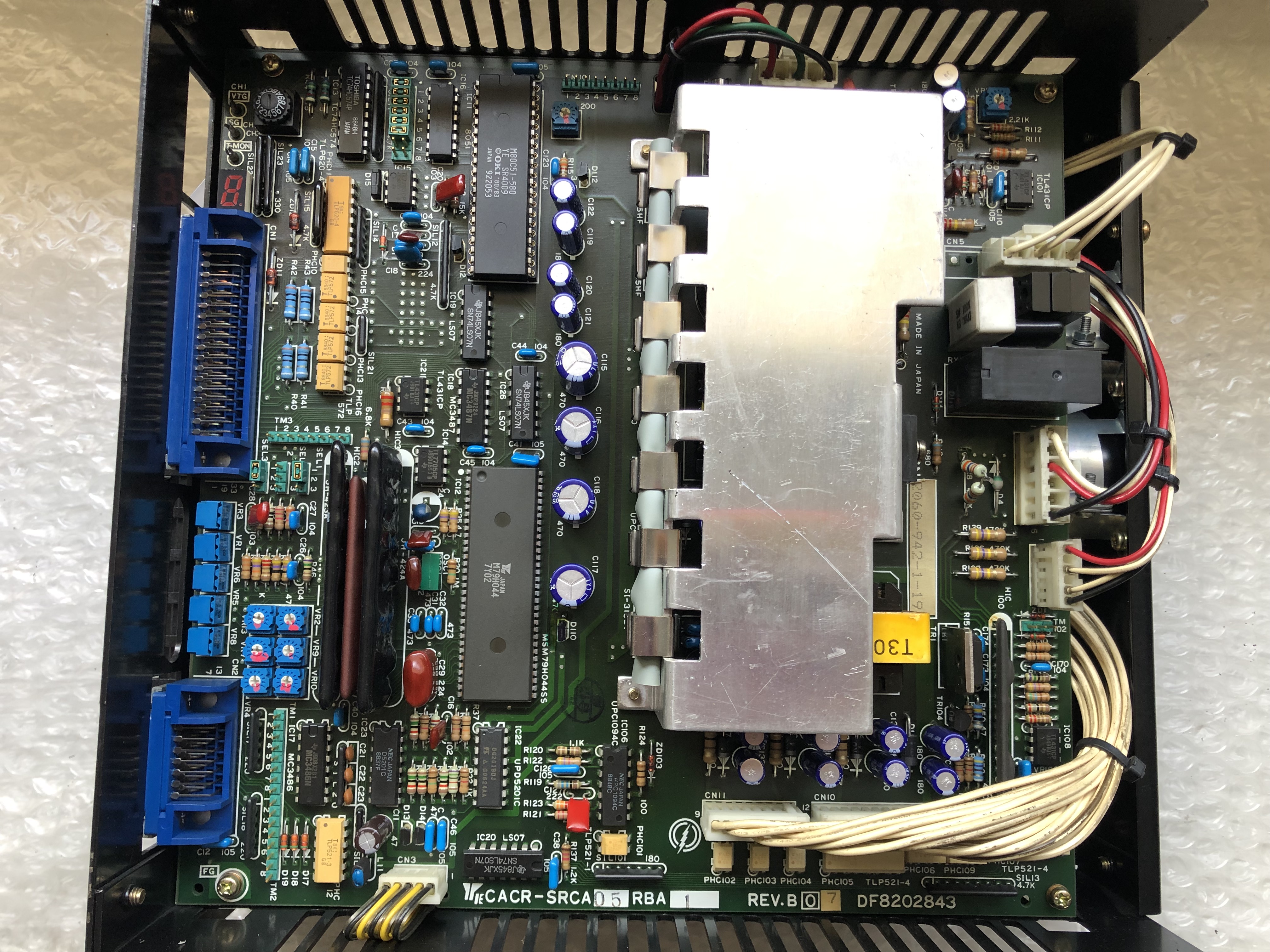 安川電機 YASKAWA ELECTRIC サーボパック 【サーボパック】CACR-SR05AB1ER
