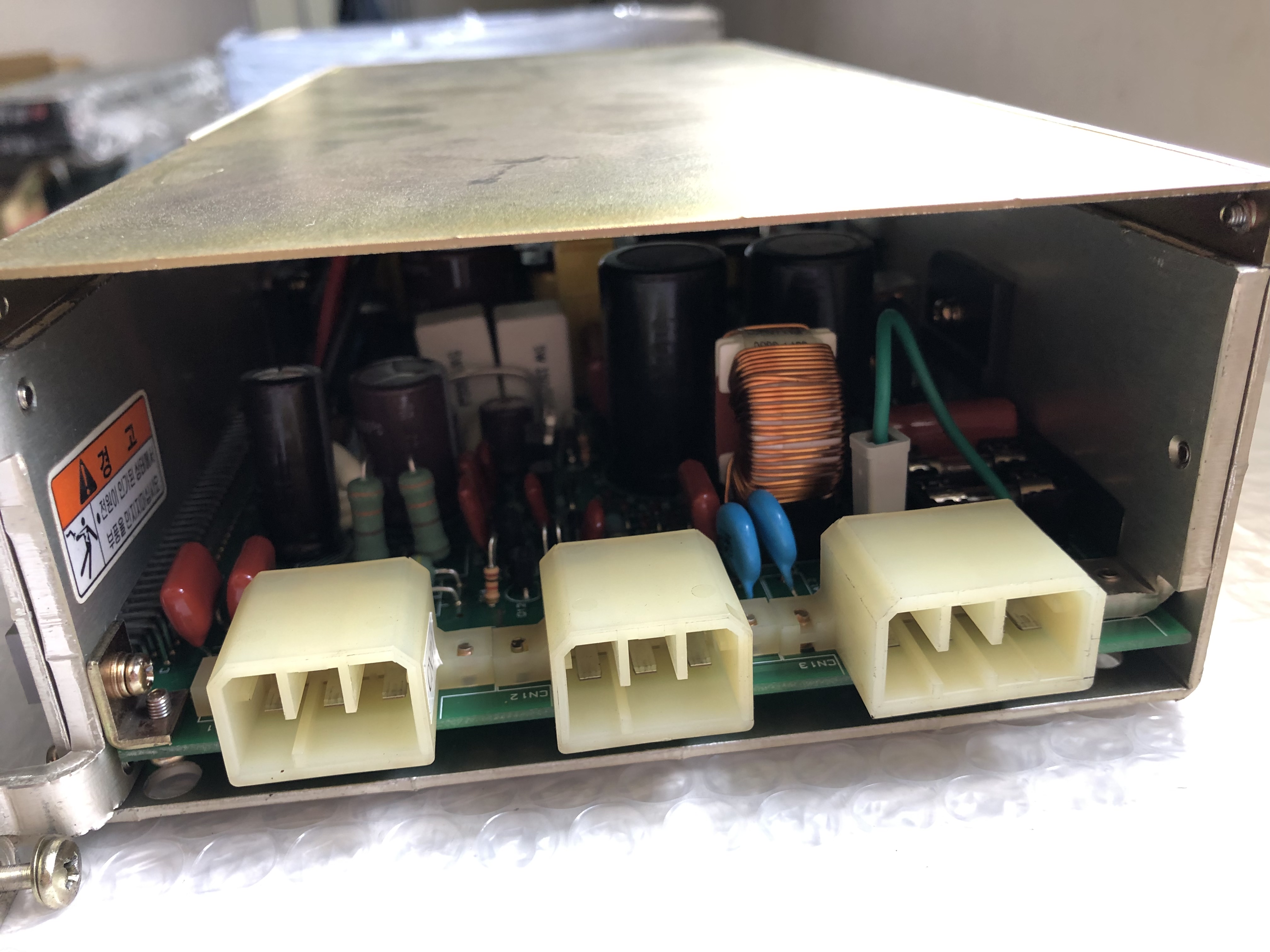 安川電機 YASKAWA ELECTRIC DCパワーサプライ 【DCパワーサプライ】CPS-10NBL