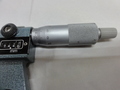 MITUTOYO｜ミツトヨ カウント外側マイクロメーター M820-100