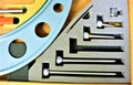 ミツトヨ 替アンビル式外径マイクロメータ 150～200mm　0.01mm