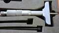 ミツトヨ マイクロメーター 0-25mm　0.01mm