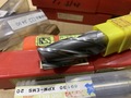 様々 エンドミル1山 様々なメーカーやサイズがあります
