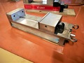 ナベヤ 精密マシンバイス LTCV200
