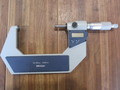 MITUTOYO｜ミツトヨ デジタル外側マイクロメーター MDC-100M