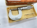MITUTOYO｜ミツトヨ 外側マイクロメーター M210-25
