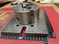  3爪スクロールチャック 外径Φ130mm治具ベース付230×180×20mm　チャックハンドル無し