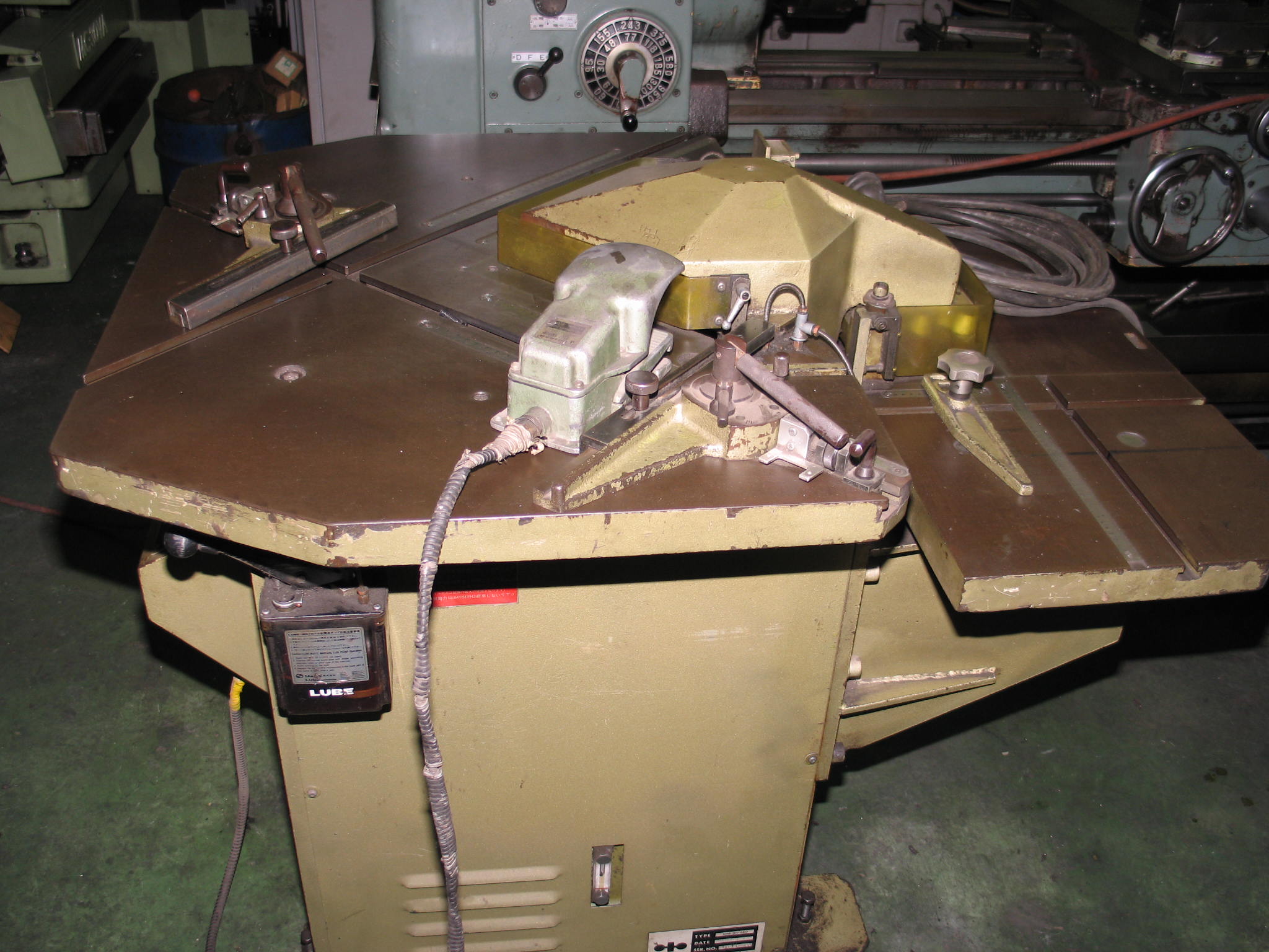 コマツ コーナーシャー SHG-3N-220