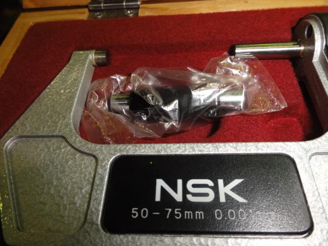 NSK｜日本測定 デジタル外側マイクロメーター ED-75